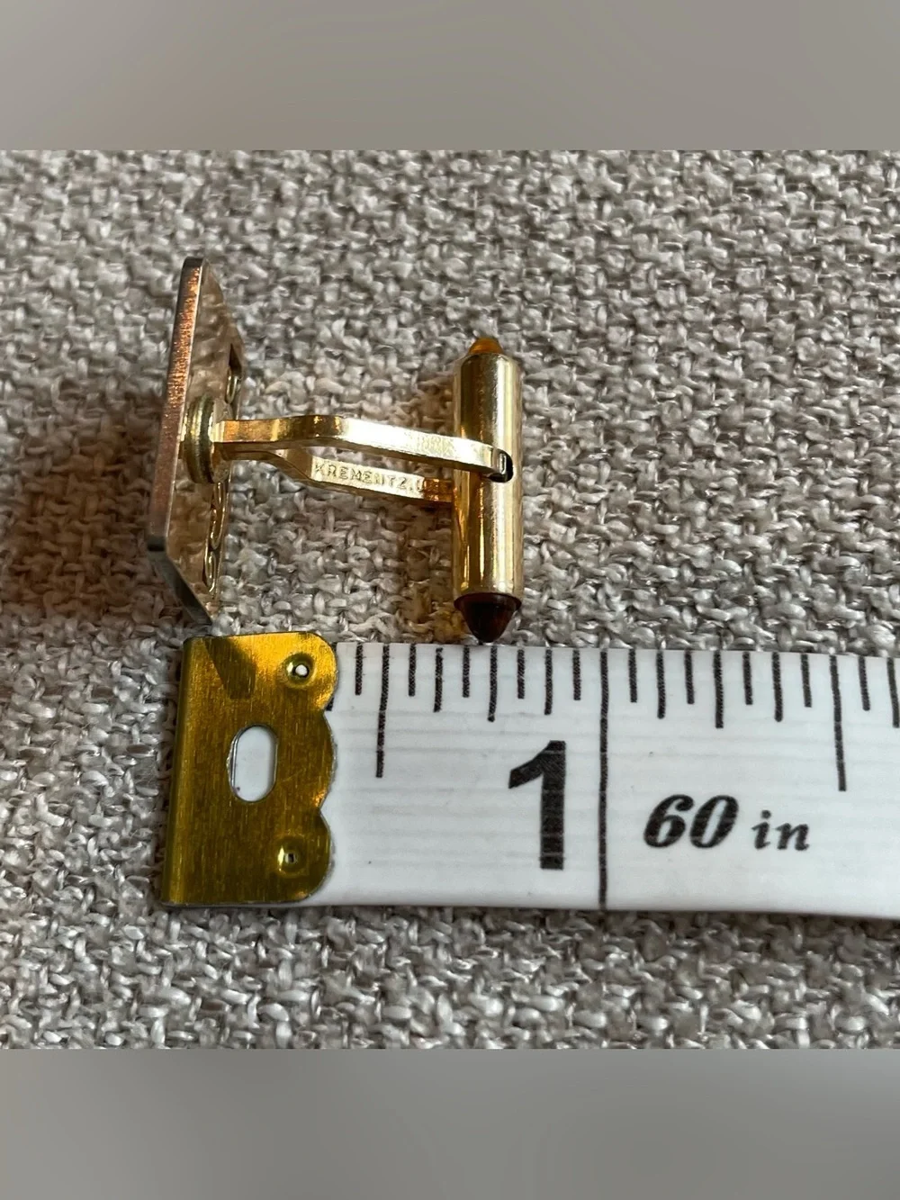 Krementz US Circa 1950’s Gold Tone Filigree Cabochon Toggle Bolt Cuff Links